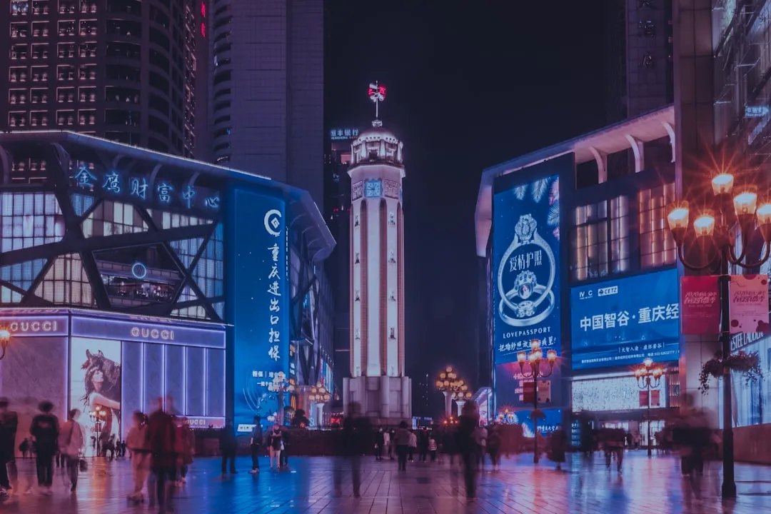 2025年数据采集技术演进：从边缘计算到智能感知的应用实践